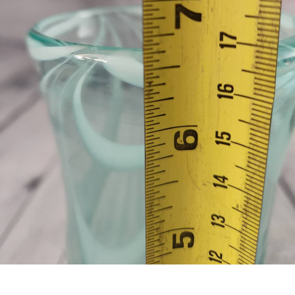 Hand Blown Glass‎ Vase/Glass 6.5” Green Swirls MMA - Picture 7 of 7